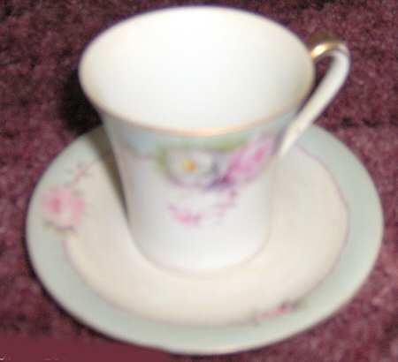 N2665 Chocolate Cup & Saucer Set