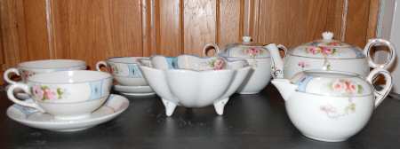 NIP88 Flat Cup & Saucer Set