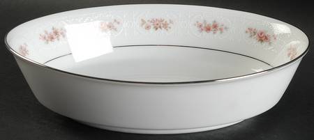 Petula 9" Oval Vegetable Bowl
