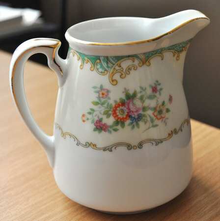 N2691 Creamer