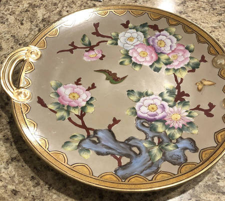 N2511 Handled Cake Plate