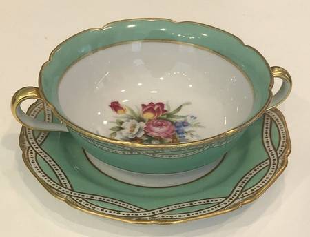 N2721 Footed Cream Soup Bowl & Saucer Set