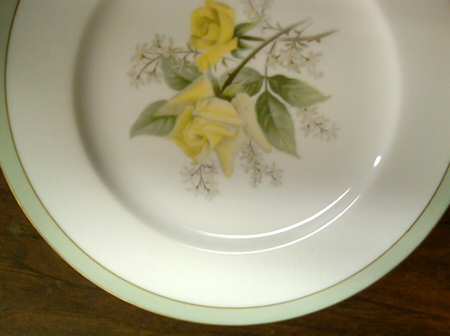 N2526 by Noritake