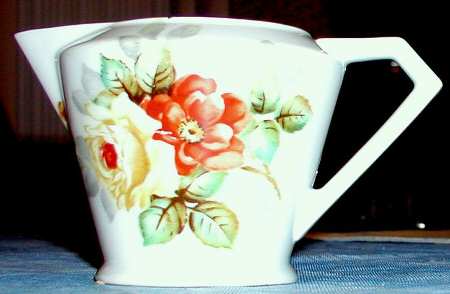N2741 Creamer