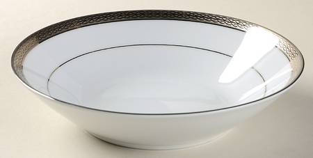 Queen's Platinum Coupe Soup Bowl