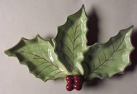Holly and Berry Gold 3-Part Sculpted Relish