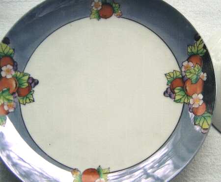 N2578 Cake Plate