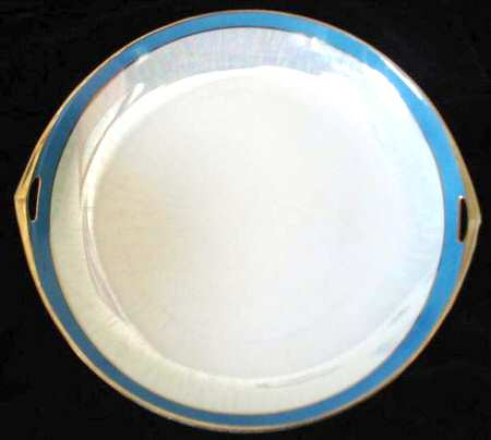 N2558 Handled Cake Plate