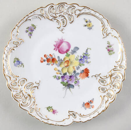 1012 (Pierced, Gold Trim) Salad Plate
