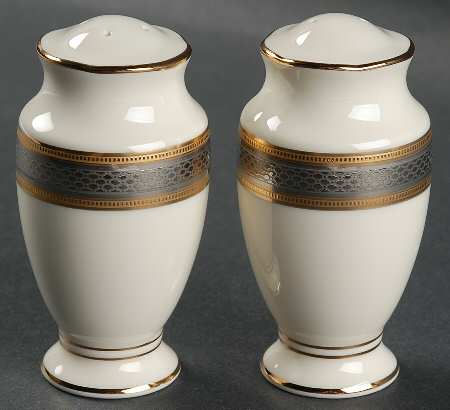 Contrella Salt & Pepper Set by Noritake