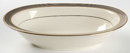 Contrella 10" Oval Vegetable Bowl