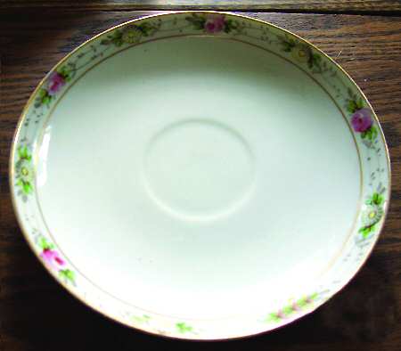 MEI1335 Saucer