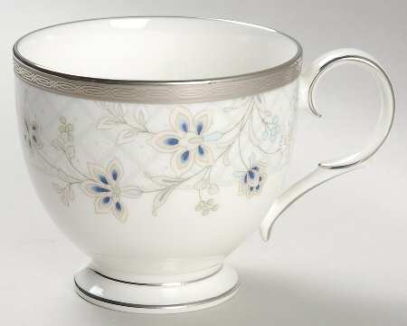 Delacorte Footed Cup