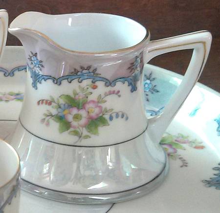 N2565 by Noritake