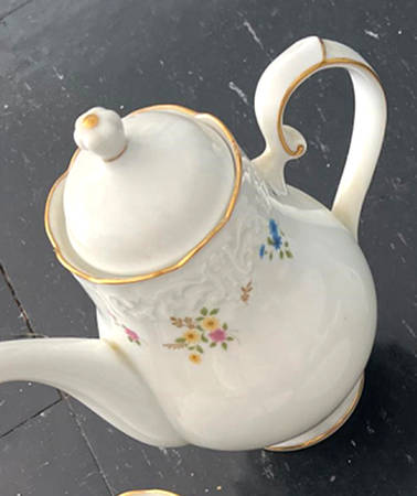 N2850 Coffee Pot & Lid