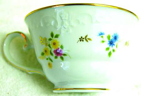N2850 Footed Cup