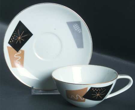 N2879 Flat Cup & Saucer Set