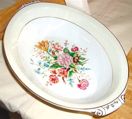 NAR94 11" Oval Vegetable Bowl