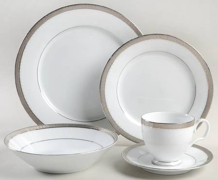Metropolitan Platinum 40 Piece Estate Set