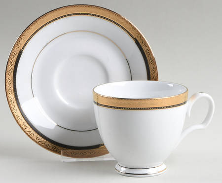 Kingswood Gold Footed Cup & Saucer Set