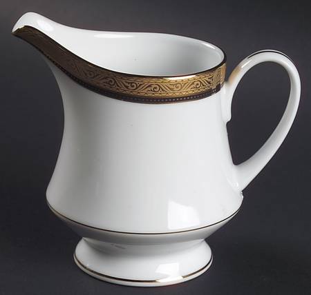 Kingswood Gold Creamer