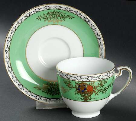 N3053 Footed Cup & Saucer Set