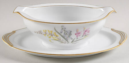 N3069 Gravy Boat with Attached Underplate