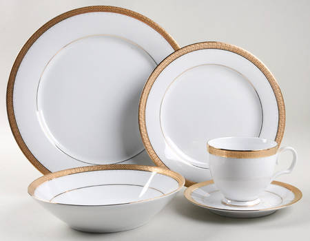 Metropolitan Gold II 5 Piece Place Setting