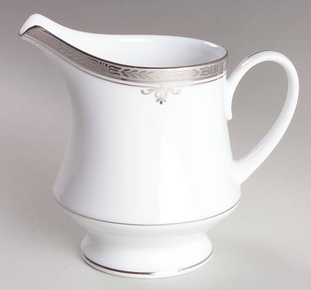 Buckingham Platinum Creamer