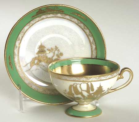 N3119 Footed Cup & Saucer Set