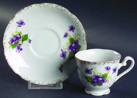 NKO2 Footed Demitasse Cup & Saucer Set