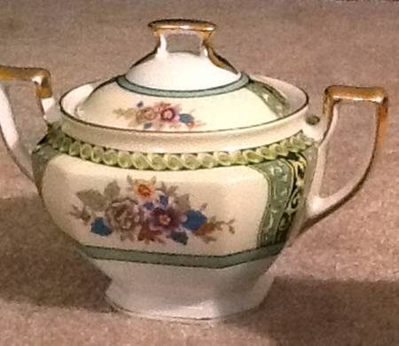 N2609 Sugar Bowl & Lid