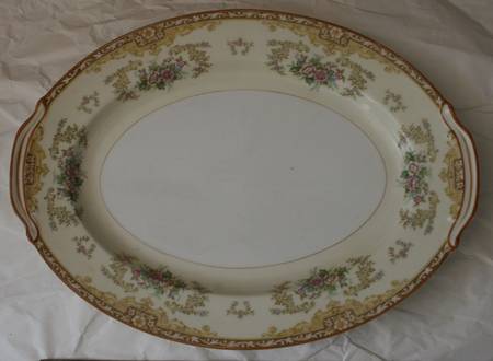 N3146 12" Oval Serving Platter