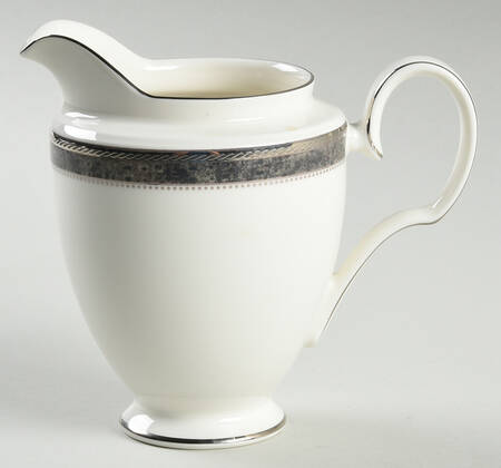 Verano Creamer