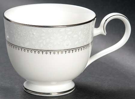 Yardsley Footed Cup
