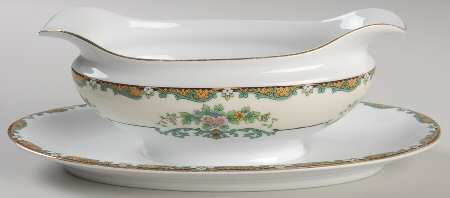 N3160 Gravy Boat with Attached Underplate