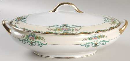 N3160 Oval Covered Vegetable