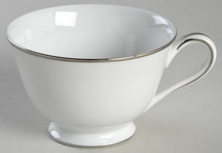 N3194 Footed Cup