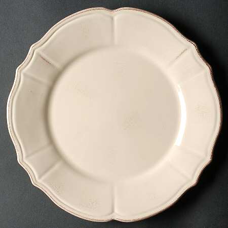 Maintenon Patine Vanilla Salad/Dessert Plate