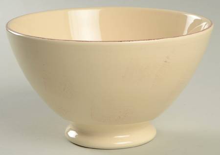 Maintenon Patine Vanilla Footed Cereal Bowl