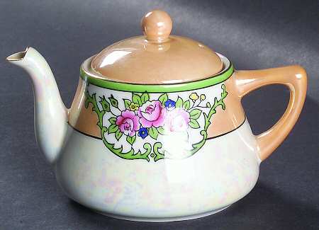 N3203 Toy Teapot & Lid