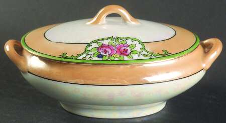 N3203 Toy Oval Covered Vegetable