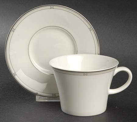 Jaz Flat Cup & Saucer Set