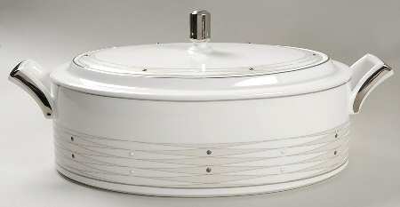 Metronome Oval Covered Vegetable