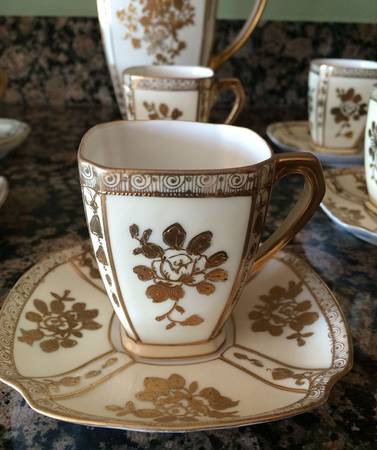 N3223 Chocolate Cup & Saucer Set