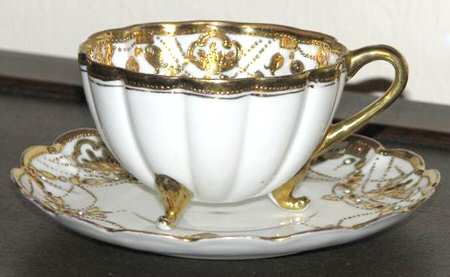N2641 Footed Cup & Saucer Set