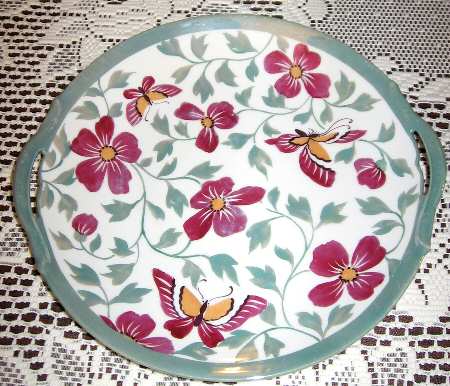 N3280 Handled Cake Plate