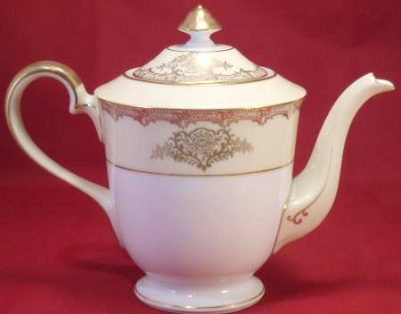 N3281 Teapot & Lid