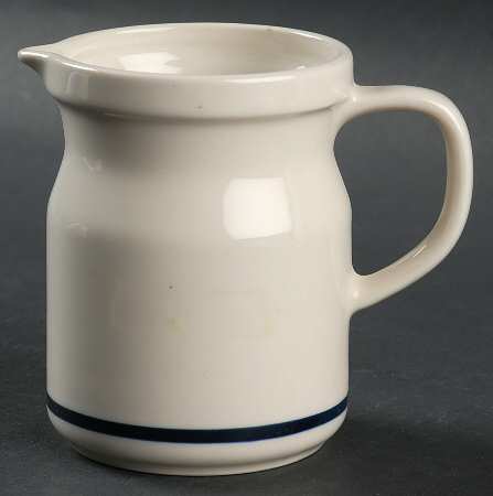 Farmington (Rooster) Creamer