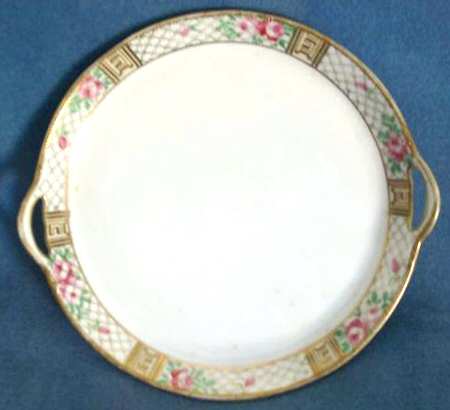 N3284 Handled Cake Plate